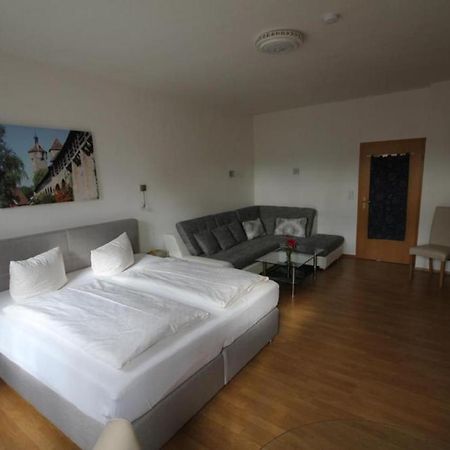 Gaestehaus Edith Rothenburg ob der Tauber Bagian luar foto